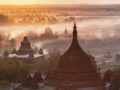 In the 1600s, the Arakan empire's capital, Mrauk U, had 160,000 inhabitants. The 200-foot spire of Ratanabon temple attests to eclipsed glories.