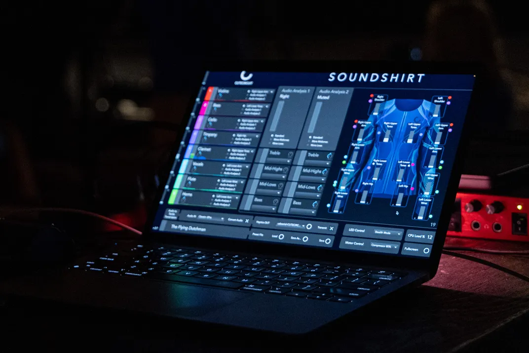 Lyric SoundShirt Computer